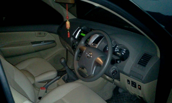 ต้องการขายรถกะยะยี่ห้อ TOYOTA VICO รุ่น E 2500 VNTURBO ปี12 4ประตู ต้องการขายรถกะยะยี่ห้อ TOYOTA VICO รุ่น E 2500 VNTURBO ปี12 4ประตู