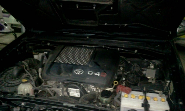 ต้องการขายรถกะยะยี่ห้อ TOYOTA VICO รุ่น E 2500 VNTURBO ปี12 4ประตู ต้องการขายรถกะยะยี่ห้อ TOYOTA VICO รุ่น E 2500 VNTURBO ปี12 4ประตู