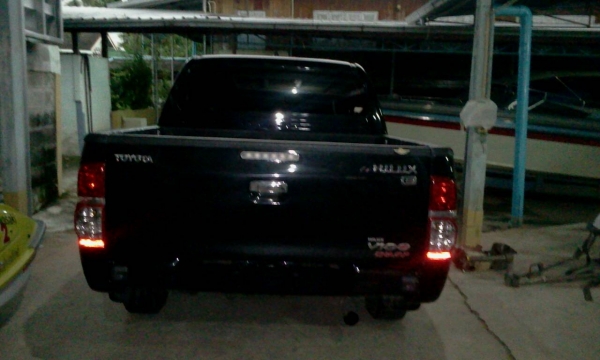 ต้องการขายรถกะยะยี่ห้อ TOYOTA VICO รุ่น E 2500 VNTURBO ปี12 4ประตู