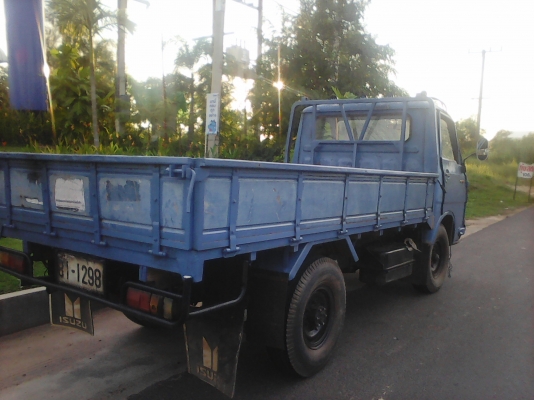 สีล้อ อีซูซุ 100แรง รถพร้อมใช้งาน ภาษีไม่ขาด ทะเบียนพร้อมโอน ราคา98,000บ