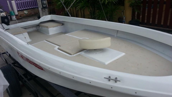 ขายเรือตกปลา15ฟุต พร้อมเทลเลอร์สภาพใหม่