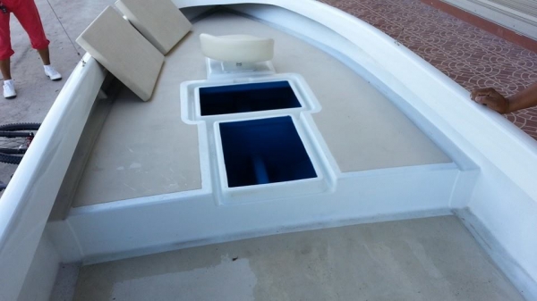 ขายเรือตกปลา15ฟุต พร้อมเทลเลอร์สภาพใหม่