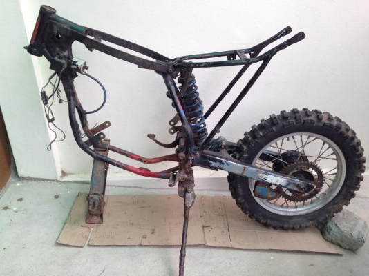 4800.- ชุดหลัง+โครง crm ล้อขอบ14 โทร 0901254660