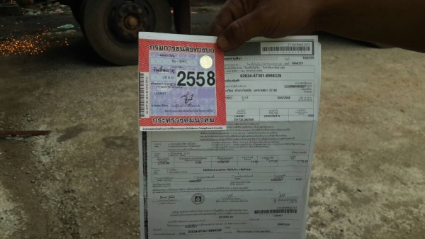 สิบล้อเพลาเดียว เครื่อง EH700 พวงมาลัยเพาเวอร์ เบรคจิฟฟี่ เกียร์ร๊อก6สปีดช่วงล่างไอ้หลงแพใหญ่