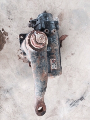 ขายเต้าพวงมาลัยรถฮีโน่ มิตซูและอีซูซุ มี12ตัวเหมาราคาตัวละ5,000บาท โทร0810367316