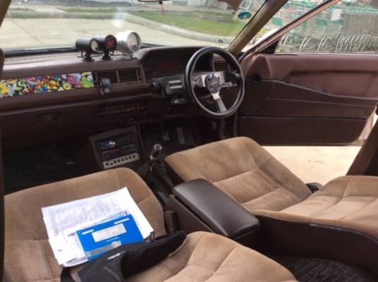 ขายรถมิตซูกาแลนท์ปี 85 เครื่อง1.8 เกียร์ธรรมดา ติดแก๊ส LPG เพาเวเร์ ภายในสวยๆเบาะสวย กระจกไฟฟ้า แอร์เย็น ไมล์ดิจิตอล ไมล์วัดรอบซิ่ง วิทยุCD ตัวถังเดิม มีริ้วรอย ล้อแม็ก สติ๊กเกอร์เคฟล่า รถขับดี พร้อมใช้ครับ ขายรถมิตซูกาแลนท์ปี 85 เครื่อง1.8 เกียร์ธรรมดา ติดแก๊ส LPG เพาเวเร์ ภายในสวยๆเบาะสวย กระจกไฟฟ้า แอร์เย็น ไมล์ดิจิตอล ไมล์วัดรอบซิ่ง วิทยุCD ตัวถังเดิม มีริ้วรอย ล้อแม็ก สติ๊กเกอร์เคฟล่า รถขับดี พร้อมใช้ครับ