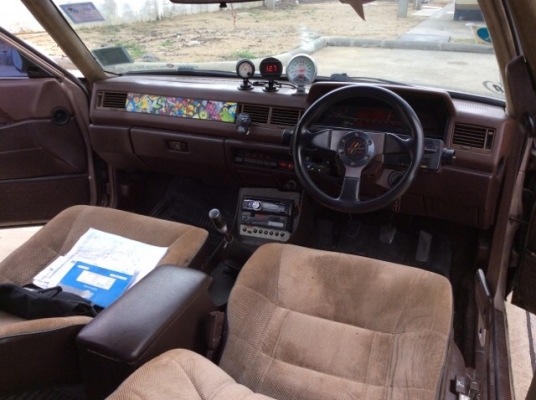 ขายรถมิตซูกาแลนท์ปี 85 เครื่อง1.8 เกียร์ธรรมดา ติดแก๊ส LPG เพาเวเร์ ภายในสวยๆเบาะสวย กระจกไฟฟ้า แอร์เย็น ไมล์ดิจิตอล ไมล์วัดรอบซิ่ง วิทยุCD ตัวถังเดิม มีริ้วรอย ล้อแม็ก สติ๊กเกอร์เคฟล่า รถขับดี พร้อมใช้ครับ ขายรถมิตซูกาแลนท์ปี 85 เครื่อง1.8 เกียร์ธรรมดา ติดแก๊ส LPG เพาเวเร์ ภายในสวยๆเบาะสวย กระจกไฟฟ้า แอร์เย็น ไมล์ดิจิตอล ไมล์วัดรอบซิ่ง วิทยุCD ตัวถังเดิม มีริ้วรอย ล้อแม็ก สติ๊กเกอร์เคฟล่า รถขับดี พร้อมใช้ครับ