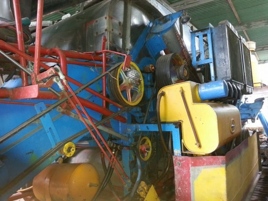 ขายรถเกี่ยวศักดิ์พัฒนา อุ้ม2.5ตัน ตัวเดิน10 ปั้ม23ไดกิ้น เครื่อง6HL1 เครื่องดี ช่วงล่างดี ทำงานเร็ว สภาพพร้อมใช้งาน สนใจโทร090-8588220คุณนะ ID:narong498 หรือwww.truck.in.th/498