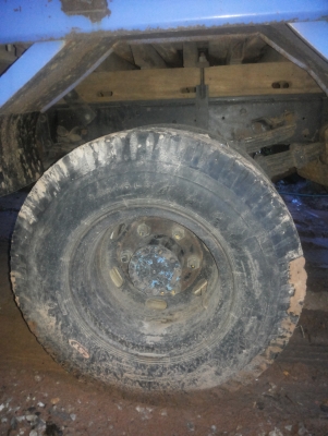 ต้องการขายหกล้อ  ISUZU