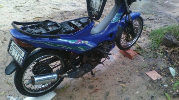 ขายมอไซด์ฮ้างไท  YAMAHA JR120ปี40  สภาพเดิมๆ ต่อรองได้ใช้งานได้ปกติ มีเอกสารทะเบียนคู่มือครบสำเนาเจ้าของรถ โอนได้ทันที