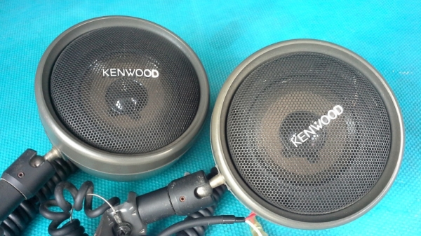 ลำโพง Sattellite Kenwood พร้อมขายึดติดตั้ง มือสองญี่ปุ่น ลำโพง Sattellite Kenwood พร้อมขายึดติดตั้ง มือสองญี่ปุ่น