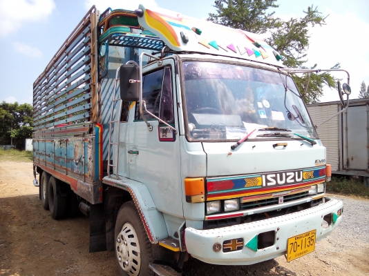 10 ล้อ 1 เพลา *นางฟ้า* ISUZU Super Rocky FVM32MR 195 แรงม้า *ยาว 6.20 ม.* รถสวยเดิม_สภาพพร้อมใช้งาน * รถห้างแท้ * มีเล่มพร้อม * 10 ล้อ 1 เพลา *นางฟ้า* ISUZU Super Rocky FVM32MR 195 แรงม้า *ยาว 6.20 ม.* รถสวยเดิม_สภาพพร้อมใช้งาน * รถห้างแท้ * มีเล่มพร้อม *