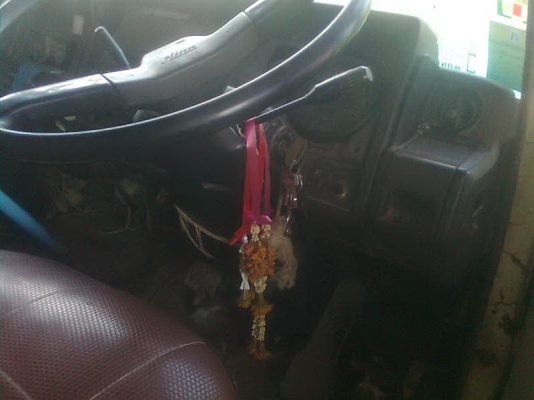 ขายF18 เครื่องHO7C เทอร์โบว์ อินเตอร์ 230แรง สองเพลาดั้มโคราช 73เอาไปเลย ขายF18 เครื่องHO7C เทอร์โบว์ อินเตอร์ 230แรง สองเพลาดั้มโคราช 73เอาไปเลย