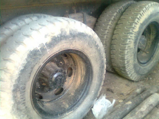 ขายF18 เครื่องHO7C เทอร์โบว์ อินเตอร์ 230แรง สองเพลาดั้มโคราช 73เอาไปเลย ขายF18 เครื่องHO7C เทอร์โบว์ อินเตอร์ 230แรง สองเพลาดั้มโคราช 73เอาไปเลย