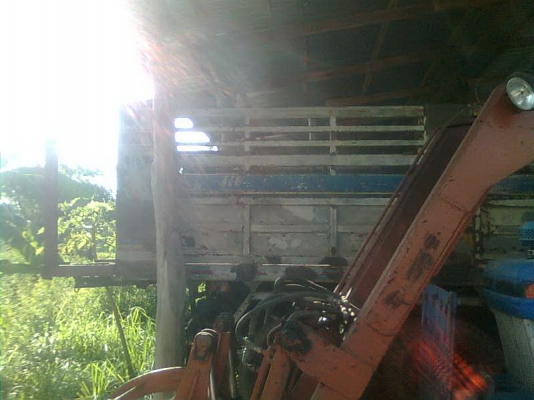 ขายF18 เครื่องHO7C เทอร์โบว์ อินเตอร์ 230แรง สองเพลาดั้มโคราช 73เอาไปเลย ขายF18 เครื่องHO7C เทอร์โบว์ อินเตอร์ 230แรง สองเพลาดั้มโคราช 73เอาไปเลย