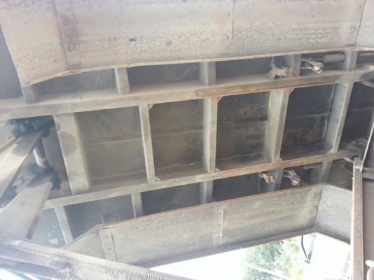 รถอีซูซุ 10 ล้อดั้ม FXZ 360 แรงม้า. ปี 53 ( ขายแม่ , ลูก ) สนใจติดต่อ 081 - 6079515 รถอีซูซุ 10 ล้อดั้ม FXZ 360 แรงม้า. ปี 53 ( ขายแม่ , ลูก ) สนใจติดต่อ 081 - 6079515