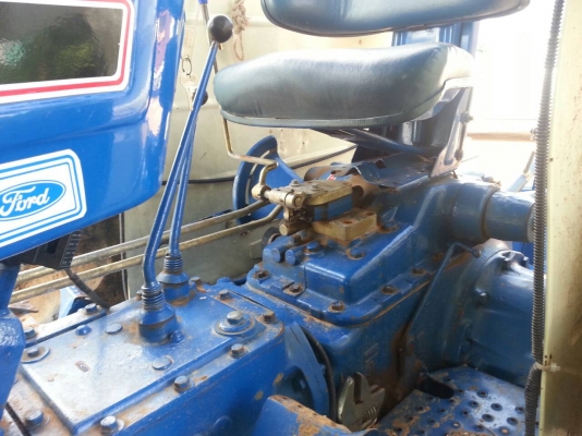 ขายรถไถFORD 6610 เครื่องT3 อุปกรณ์ดันหน้า-ผานหลัง เครื่องดี ช่วงล่างแน่น ทำงานเร็ว สภาพพร้อมใช้งาน เอกสารเล่มทะเบียนพร้อมโอน สนใจโทร090-8588220คุณนะ ID:narong498 หรือwww.truck.in.th/498