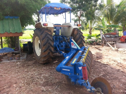 ขายรถไถFORD 6610 เครื่องT3 อุปกรณ์ดันหน้า-ผานหลัง เครื่องดี ช่วงล่างแน่น ทำงานเร็ว สภาพพร้อมใช้งาน เอกสารเล่มทะเบียนพร้อมโอน สนใจโทร090-8588220คุณนะ ID:narong498 หรือwww.truck.in.th/498