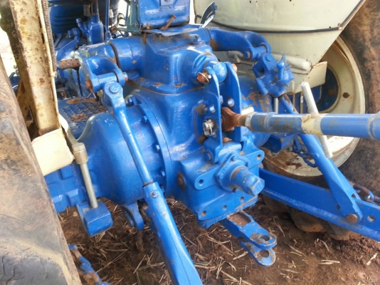 ขายรถไถFORD 6610 เครื่องT3 อุปกรณ์ดันหน้า-ผานหลัง เครื่องดี ช่วงล่างแน่น ทำงานเร็ว สภาพพร้อมใช้งาน เอกสารเล่มทะเบียนพร้อมโอน สนใจโทร090-8588220คุณนะ ID:narong498 หรือwww.truck.in.th/498