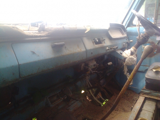 นินิสัพร้อมตู้สีและเครืองท้าย อีซูซุ74แรง เล่มทะเบียนชุดโอนพร้อม   ชื้อ1แถม1เครืองท้าย ครับ