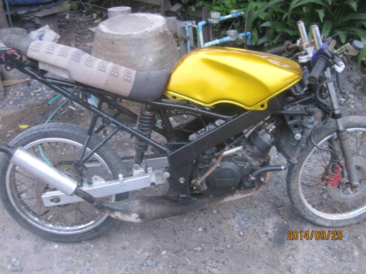 โครง-เครื่อง-ทะเบียน Honda BEAT ยังแน่น-เสื้อไม่ยังไม่ตีปลอกมีเล่มทะเบียน