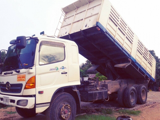 ขายด่วน เมก้า 260  jo8c  + พ่วง 3  คาน   1,850,000 โทร 098-2328552   092-5535514