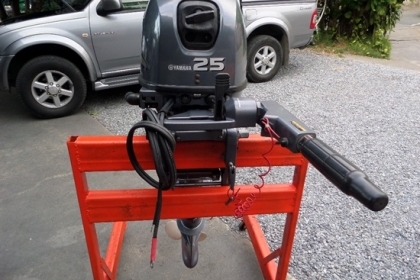 ขาย เครื่องเรือ YAMAHA 25 แรง 4 จังหวะสภาพสวย หาง 21 นำเข้าจากญี่ปุ่น ราคา65,000