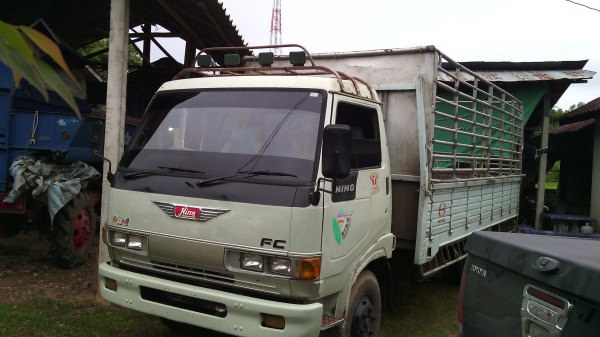 ขาย Hino FC120แรง 5.5เมตร เดิมบาง พร้อมโอน ทะเบียนเต็ม