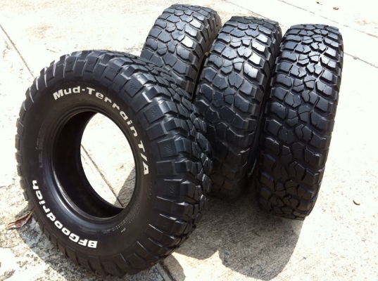 ขายยางMud-Terrain33" หน้าแคบ BF Goodrich KM2 255 85 r16