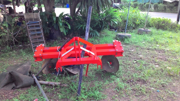 ผานพรวนขายแล้ว เหลือผาน 6 ตราช้าง 17000 บาท