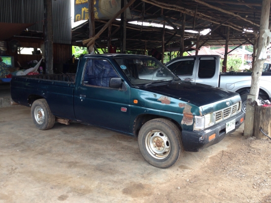 ขายนิสสันบิ๊กเอ็ม