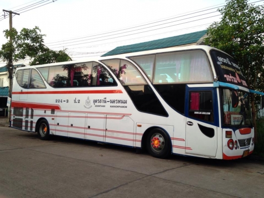 ขาย lSUZU 275 แท้ทั้งคัน แอร์เย็นๆ ขาย lSUZU 275 แท้ทั้งคัน แอร์เย็นๆ