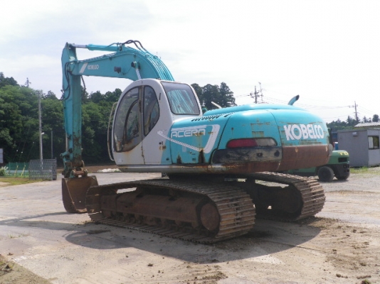 ขายด่วน KOBELCO SK 200-2  MARK V นำเข้าเองจากญี่ปุ่น ใช้งานมาแค่ 5000  ชั่วโมง สภาพสวยมาก ๆจริง ๆๆ