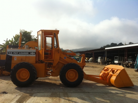 ขายรถตัก KOMATSU 510 มีหลายคัน ขายรถตัก KOMATSU 510 มีหลายคัน