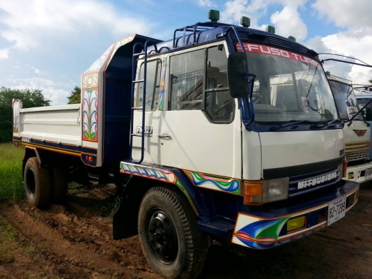 ขาย6ล้อดั้มMITSUBISH เครื่อง6D14 เครื่องดี คัชซีสวย ภายในสวย แอร์เย็น พ.เพาเวอร์ สภาพพร้อมใช้งาน เอกสารพร้อมโอน จัดไฟแนนซ์ได้ เงื่อนไขง่ายๆวันเดียวรับรถ สนใจโทร090-8588220คุณนะ ID:narong498 หรือwww.truck.in.th/498