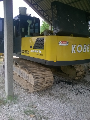 ขายรถแบคฮ pc200 โกเบ