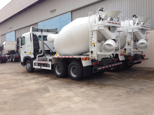 ขายรถโม่ปูน SINO HOWO A7