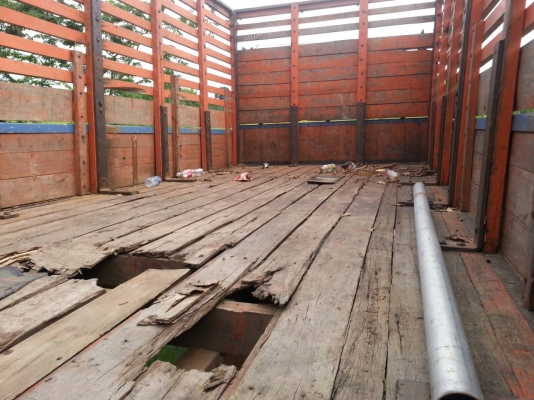 ขายกระบะยกลงจากISUZU 1115แรง ยาว4.30เมตร กระบะสวย พื้นดี ตงดี พร้อมใช้งาน สนใจโทร090-8588220คุณนะ ID:narong498 หรือwww.truck.in.th/498