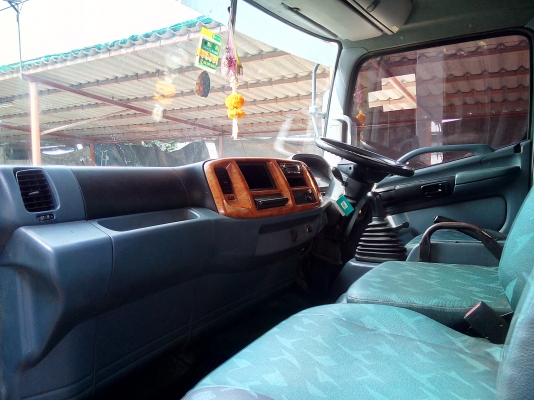 6 ล้อกลาง *Euro.2* HINO MEGA FC4J 150 แรงม้า+Turbo+Inter *ยาว 5.50 ม. *รถห้างแท้* (มีกระบะเปลี่ยนให้) 6 ล้อกลาง *Euro.2* HINO MEGA FC4J 150 แรงม้า+Turbo+Inter *ยาว 5.50 ม. *รถห้างแท้* (มีกระบะเปลี่ยนให้)