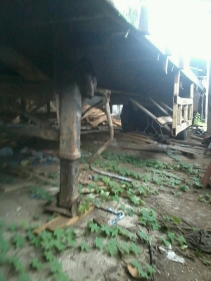 ขายหาง พื้นเรียบ 2 เพลา. ( มีขาย 2 หาง. ) สนใจติดต่อ 081 - 6079515 ขายหาง พื้นเรียบ 2 เพลา. ( มีขาย 2 หาง. ) สนใจติดต่อ 081 - 6079515