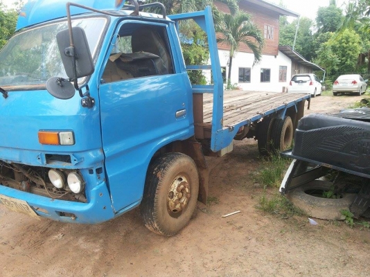 ขายรถหกล้อ TLD เครื่อง 100 ฝาดำ  ใช้งานได้