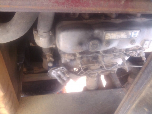 ขายรถนวดข้าว 5 ฟุตจัมโบ้ รถสี่ล้อกลางเครื่องโตโยต้า86แรง83000บาท