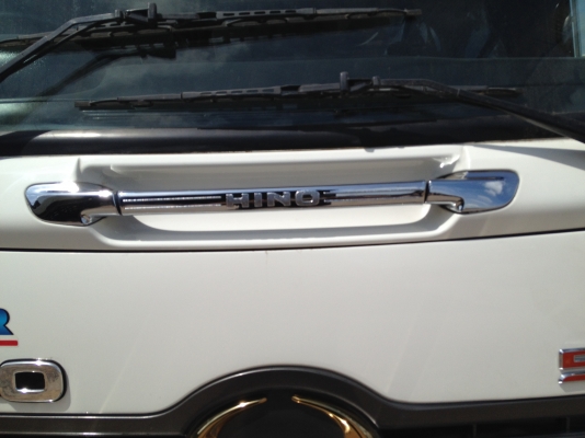 ขายครับสวยๆเลยไม่แพง HINO MEGA เครื่อง JO8C 210 แรงม้าระบบน้ำมัน สูง 1.83 ยาว 5.30 กว้าง 2.25 เมตร พร้อมของแต่ง เช็คใหม่ทำใหม่ทุกจุดพร้อมทะเบียน พร้อมรับประกัน เครื่อง, เกียร์, เฟืองท้าย สนใจแบบไหนเราสามารถสั่งประกอบใหม่ได้เลย เช็คใหม่ทุกจุด เน้นงานคุณภาพ