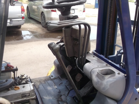 ขายรถโฟล์คลิฟท์ komatsu 2.5 ตัน ขายรถโฟล์คลิฟท์ komatsu 2.5 ตัน