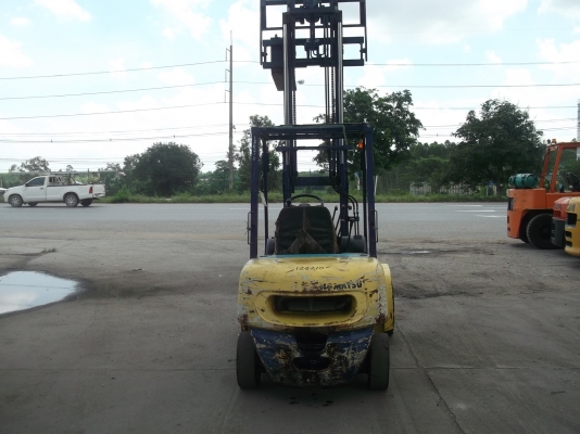 ขายรถโฟล์คลิฟท์ komatsu 2.5 ตัน ขายรถโฟล์คลิฟท์ komatsu 2.5 ตัน
