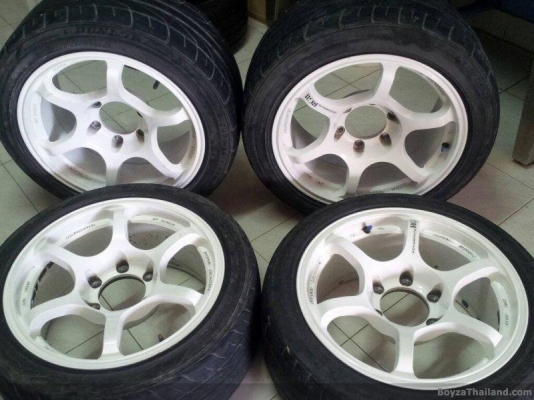 ขาย rc2 หน้า8 หลัง9 พร้อมยาง 9500 0894445594