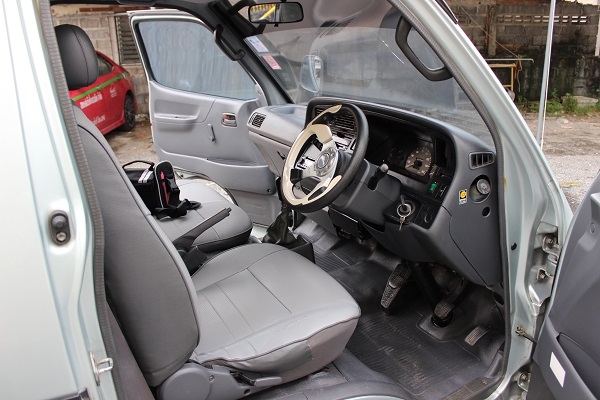 ★★★ รถตู้หลังสูงสภาพสวย ไม่ผิดหวังแน่นอน ★★★