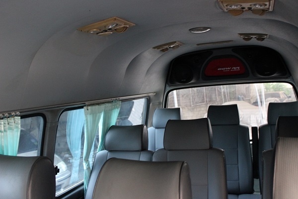 ★★★ รถตู้หลังสูงสภาพสวย ไม่ผิดหวังแน่นอน ★★★