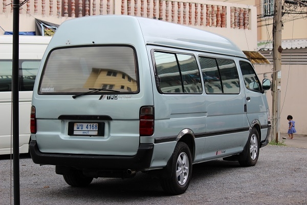 ★★★ รถตู้หลังสูงสภาพสวย ไม่ผิดหวังแน่นอน ★★★