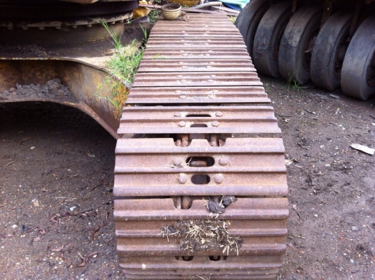 ขายรถแบ็คโฮ KOMATSU PC 200-5 เครื่องปั๊มเดิม  ซีเรียล 70,xxx เอกสารอินวอยซ์